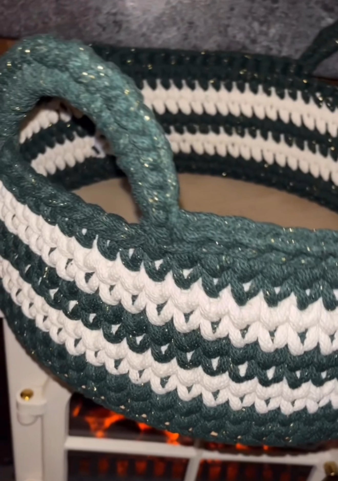 π Crochet Your Own Christmas Basket β Complete DIY Kit π