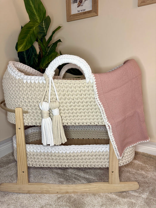 Knitted Swaddle