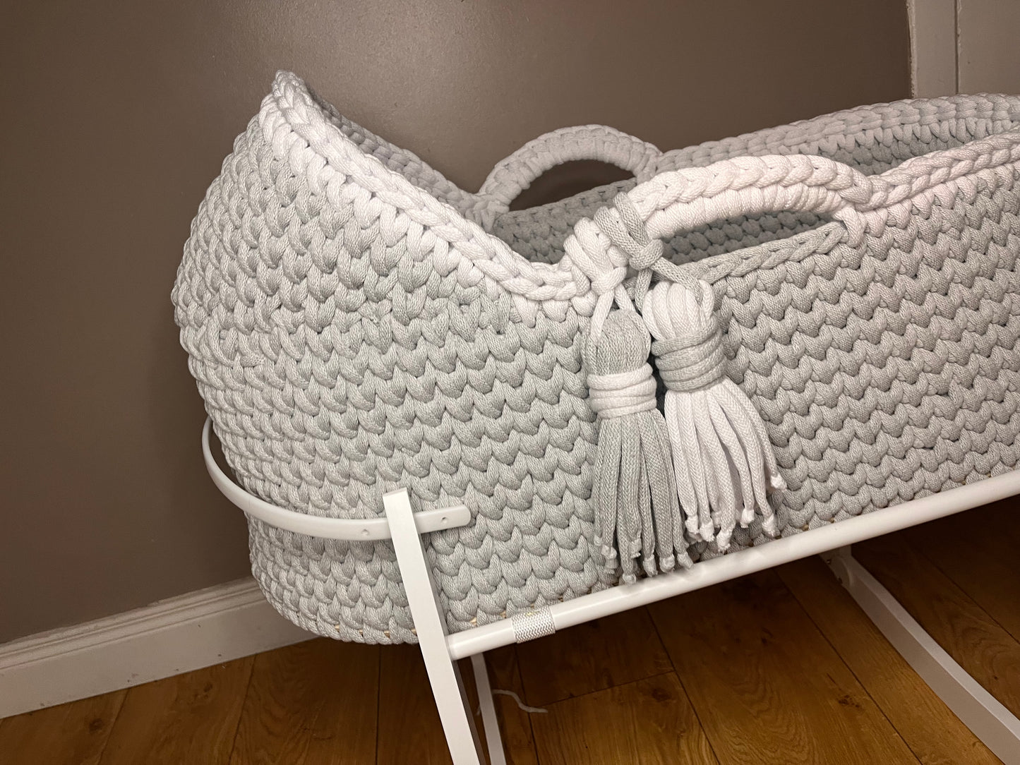 Hooded Crochet Moses Basket Set